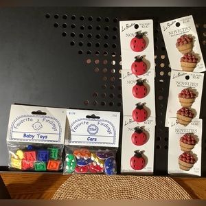 Wonderful vintage buttons for kid’s clothes, some recommended for 5 & up. NWT